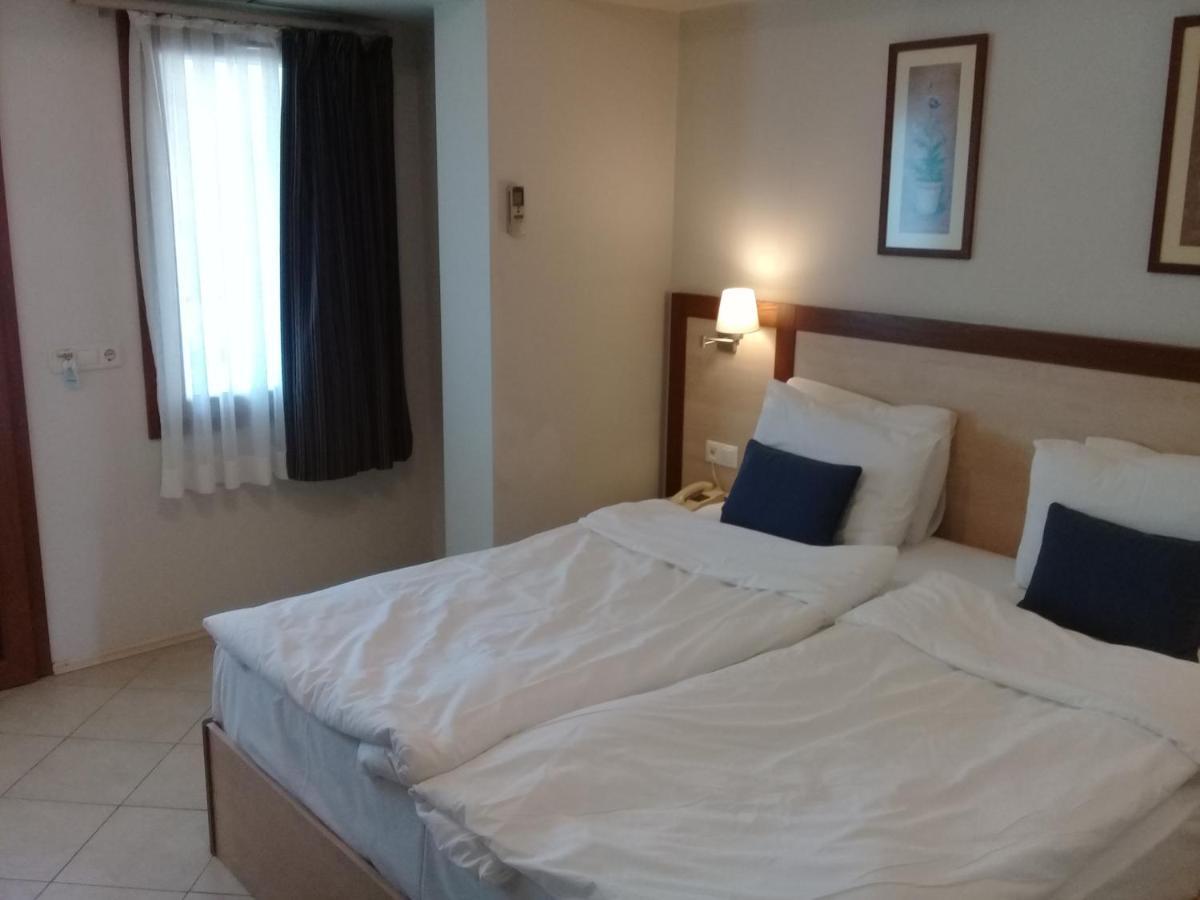 Uzhan Beach Hotel Bitez Zewnętrze zdjęcie