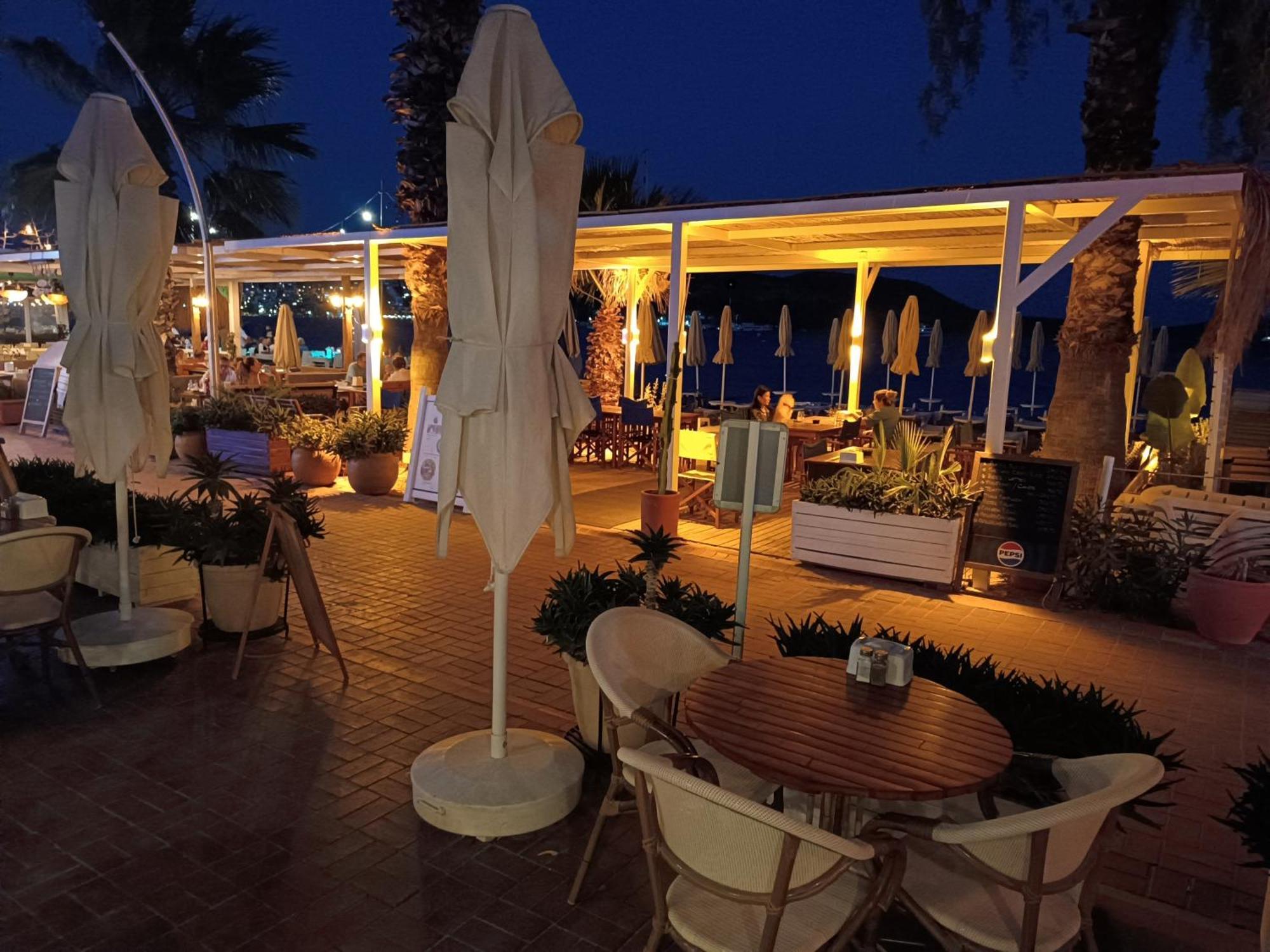 Uzhan Beach Hotel Bitez Zewnętrze zdjęcie