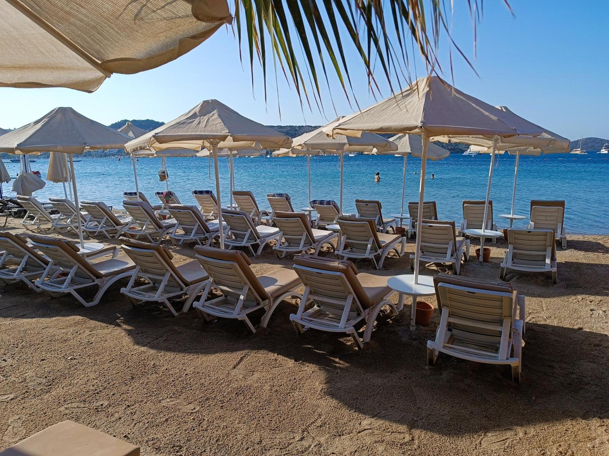 Uzhan Beach Hotel Bitez Zewnętrze zdjęcie